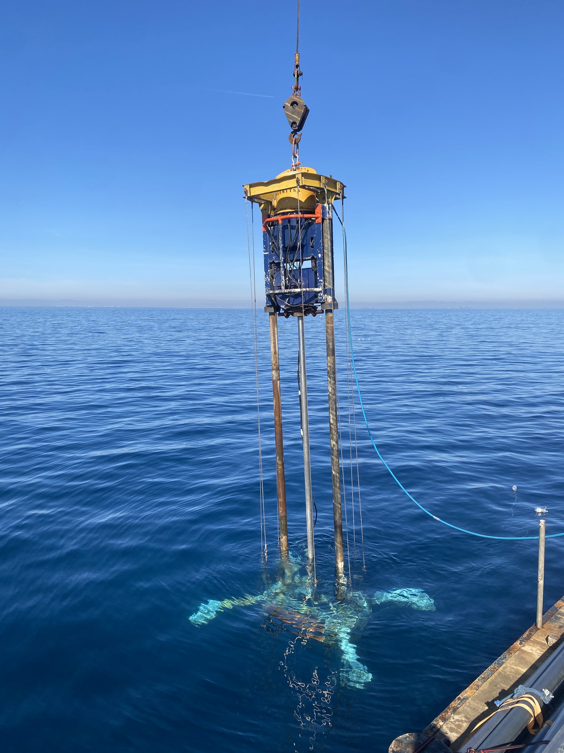 Geomytsa · Marine and Land Geophysics
